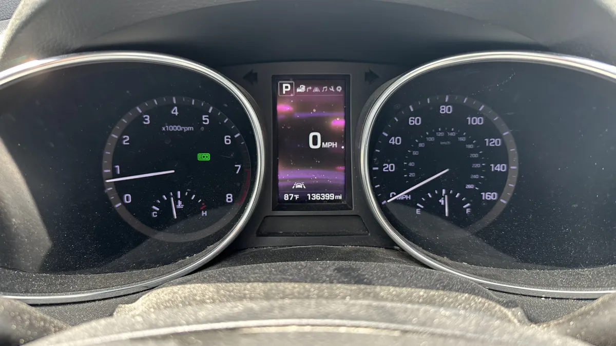 2017 Hyundai Santa Fe Sport 2.0T Ultimate thumbnail 21