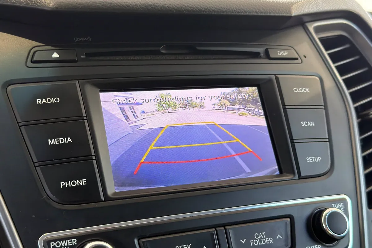 2017 Hyundai Santa Fe Sport 2.4L thumbnail 24