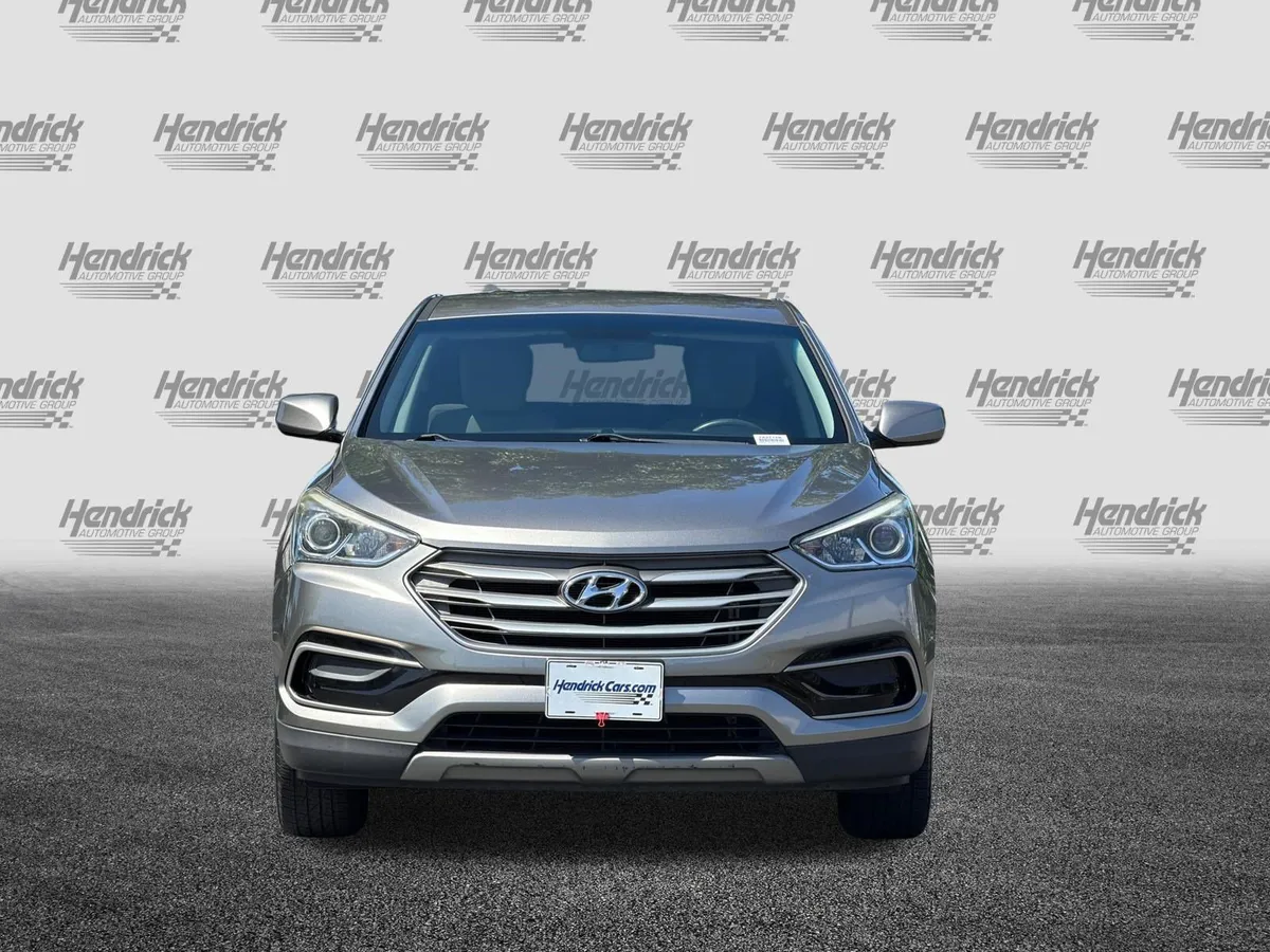 2017 Hyundai Santa Fe Sport 2.4L thumbnail 9