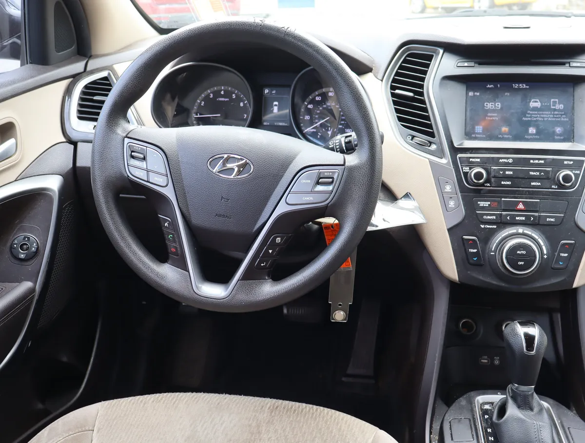 2017 Hyundai Santa Fe Sport 2.4L thumbnail 14