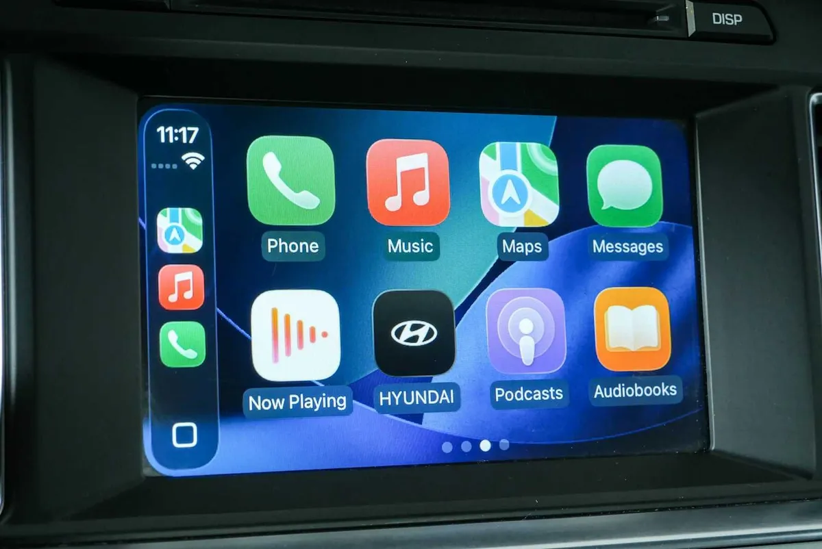 2017 HYUNDAI SONATA SE thumbnail 14