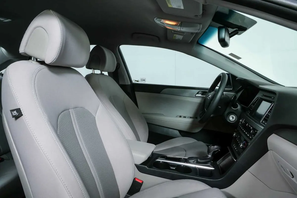 2017 HYUNDAI SONATA SE thumbnail 20
