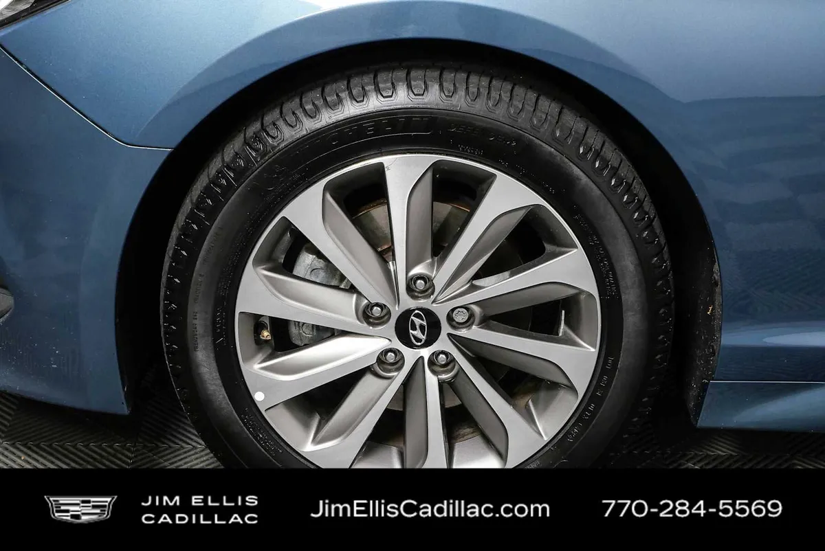 2017 Hyundai Sonata Sport thumbnail 35