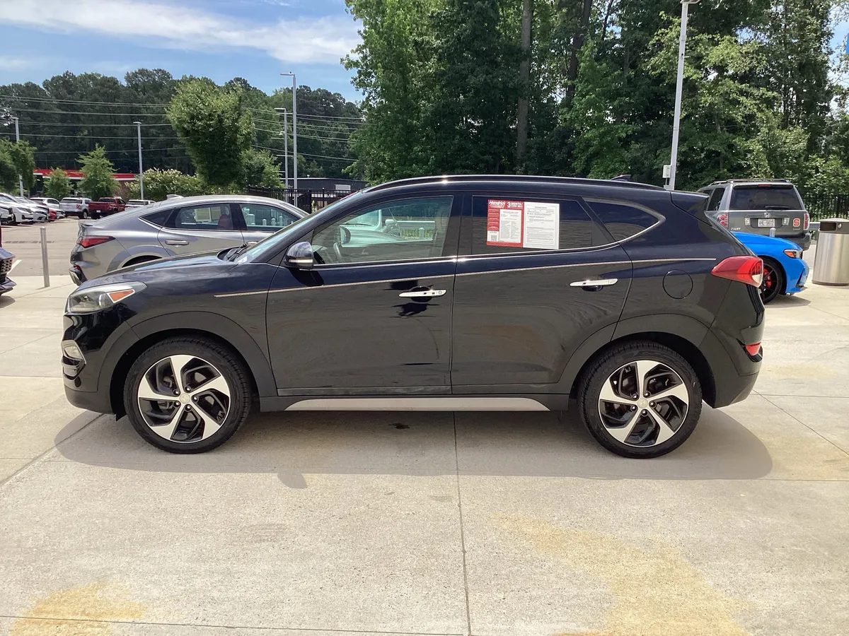 2017 Hyundai Tucson Limited thumbnail 13