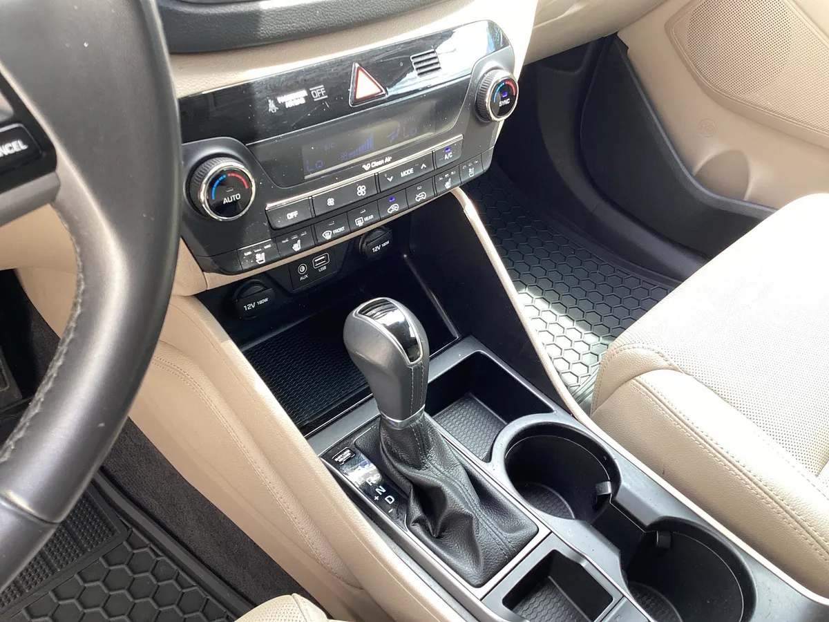 2017 Hyundai Tucson Limited thumbnail 30