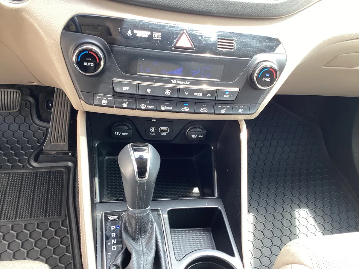 2017 Hyundai Tucson Limited thumbnail 31