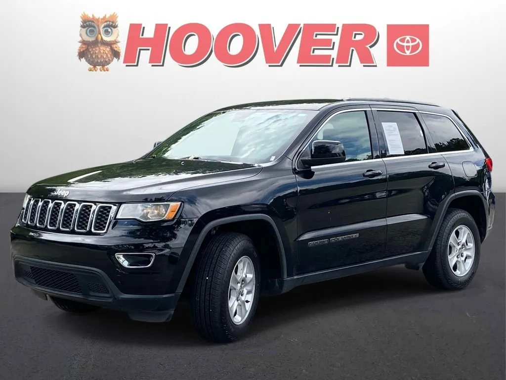 2017 Jeep Grand Cherokee Laredo thumbnail 5