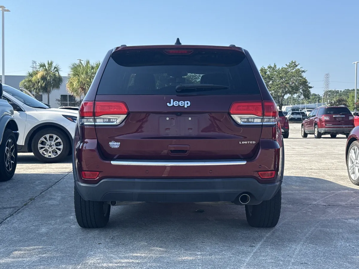2017 Jeep Grand Cherokee Limited thumbnail 7
