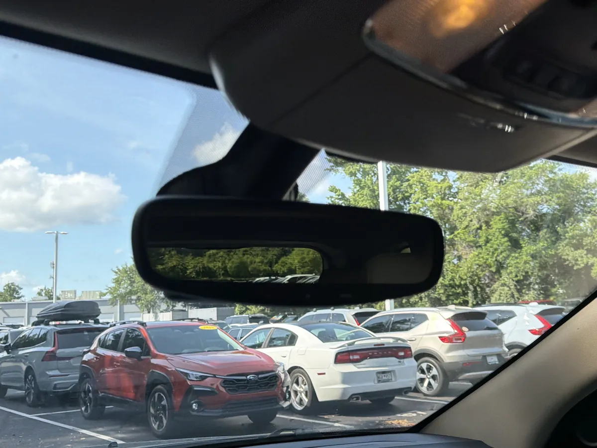 2017 Jeep Grand Cherokee Limited thumbnail 26