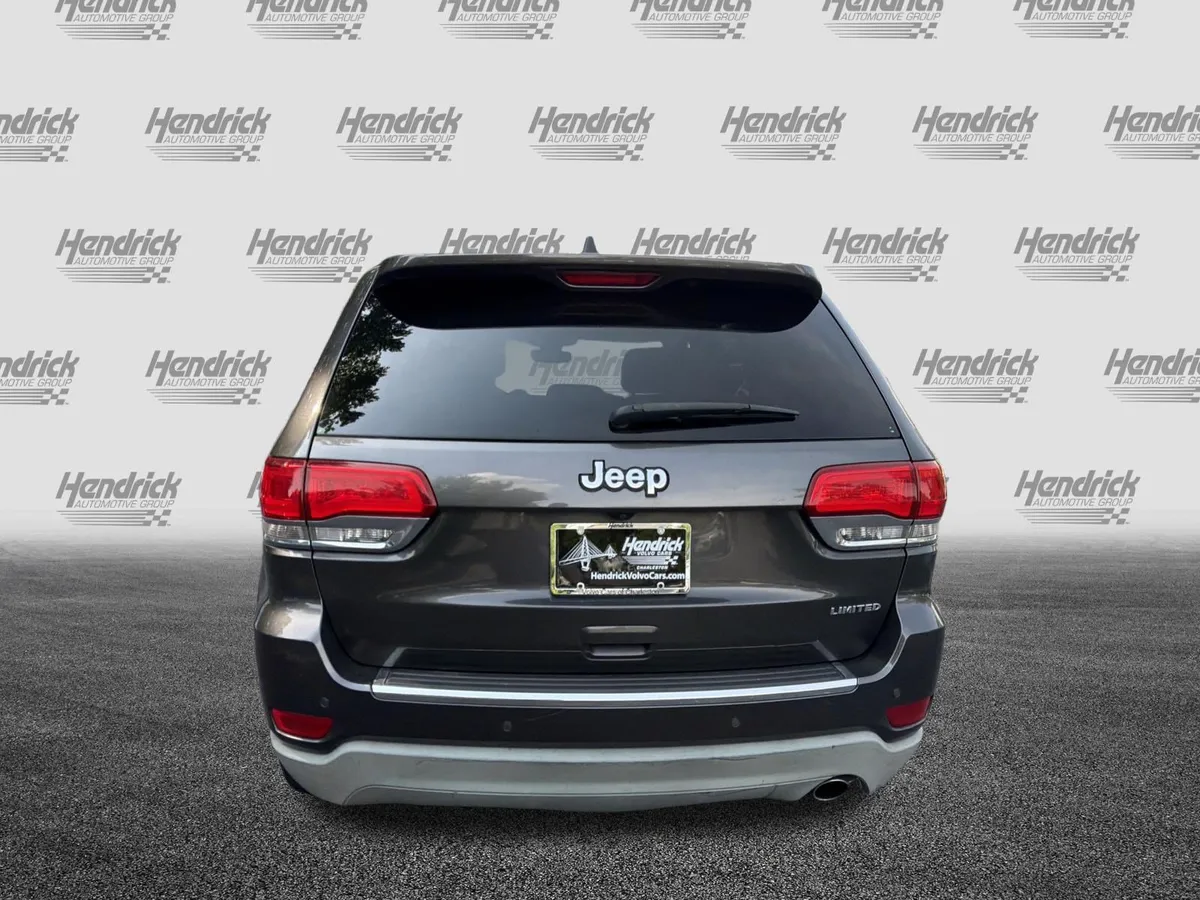 2017 Jeep Grand Cherokee Limited thumbnail 8
