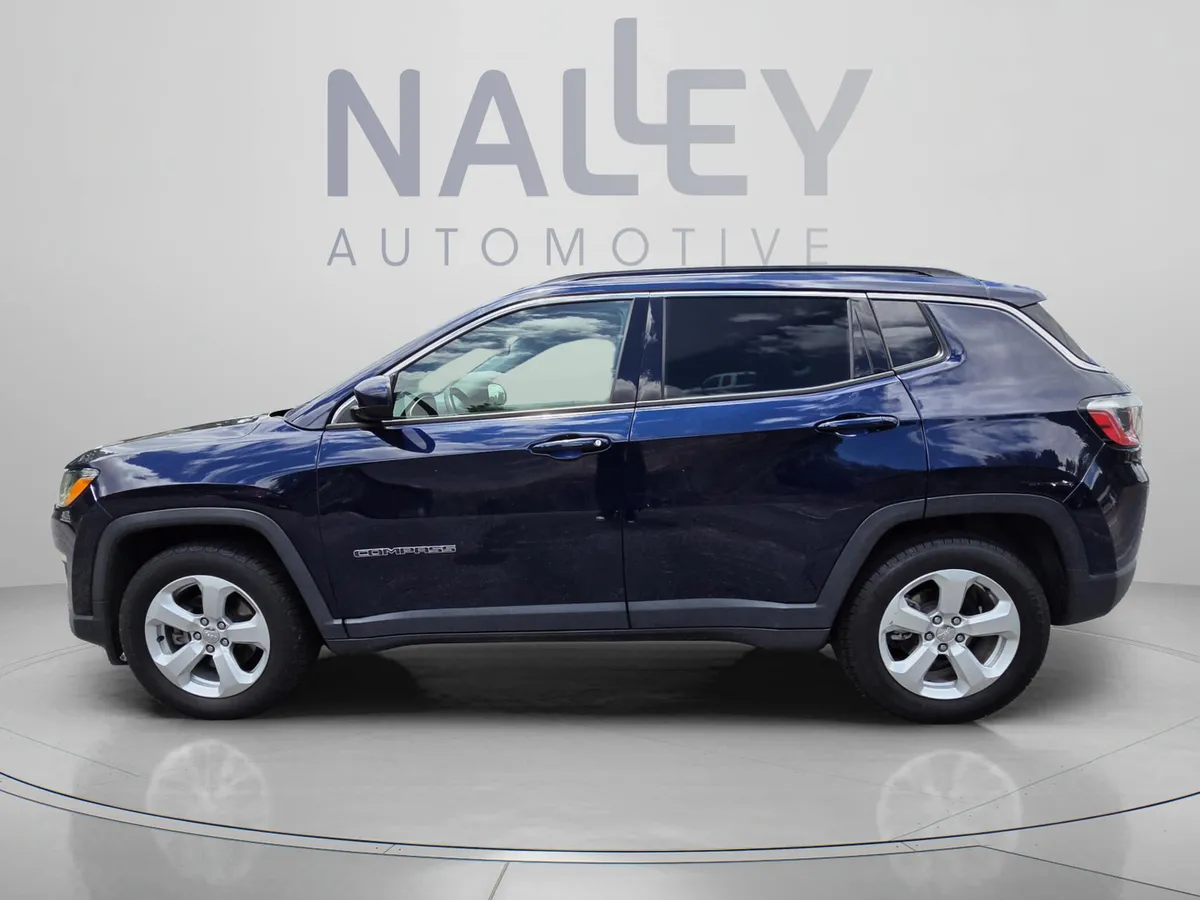 2017 Jeep New Compass Latitude thumbnail 2