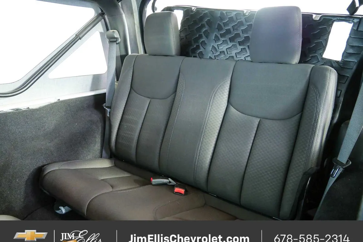 2017 Jeep Wrangler Sport thumbnail 16