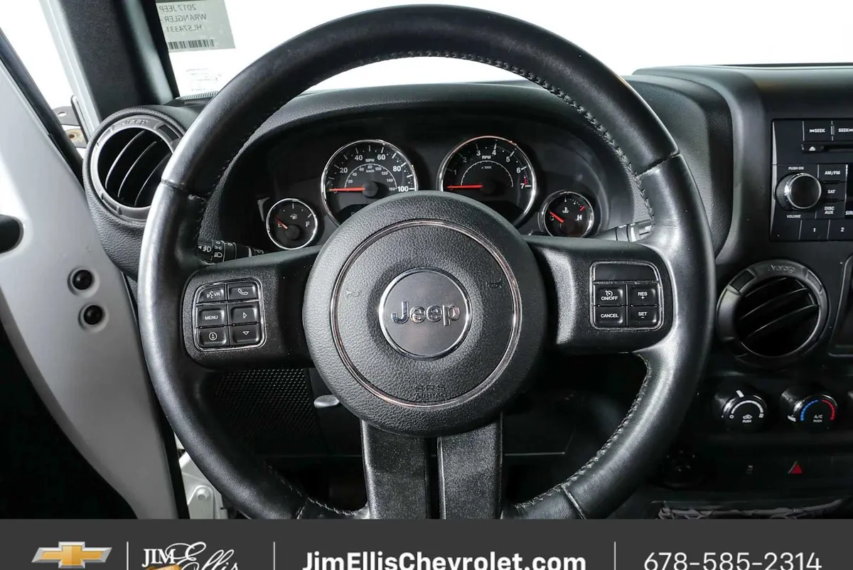 2017 Jeep Wrangler Sport thumbnail 9