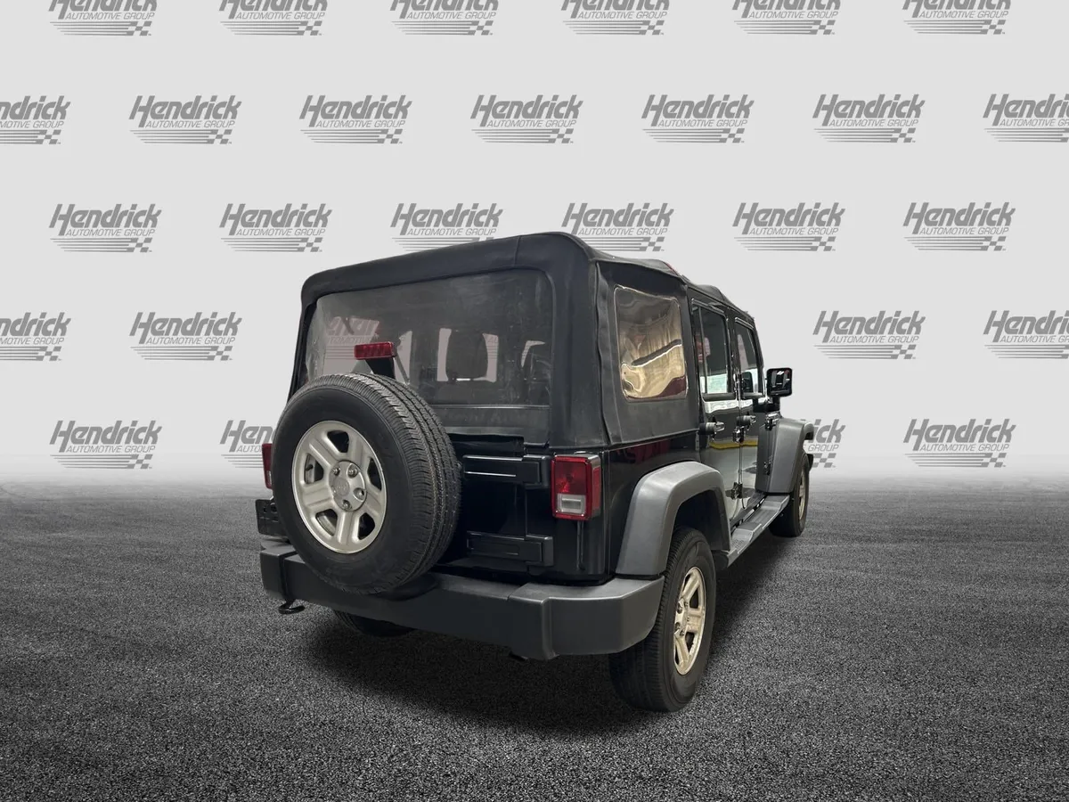 2017 Jeep Wrangler Unlimited Sport thumbnail 11