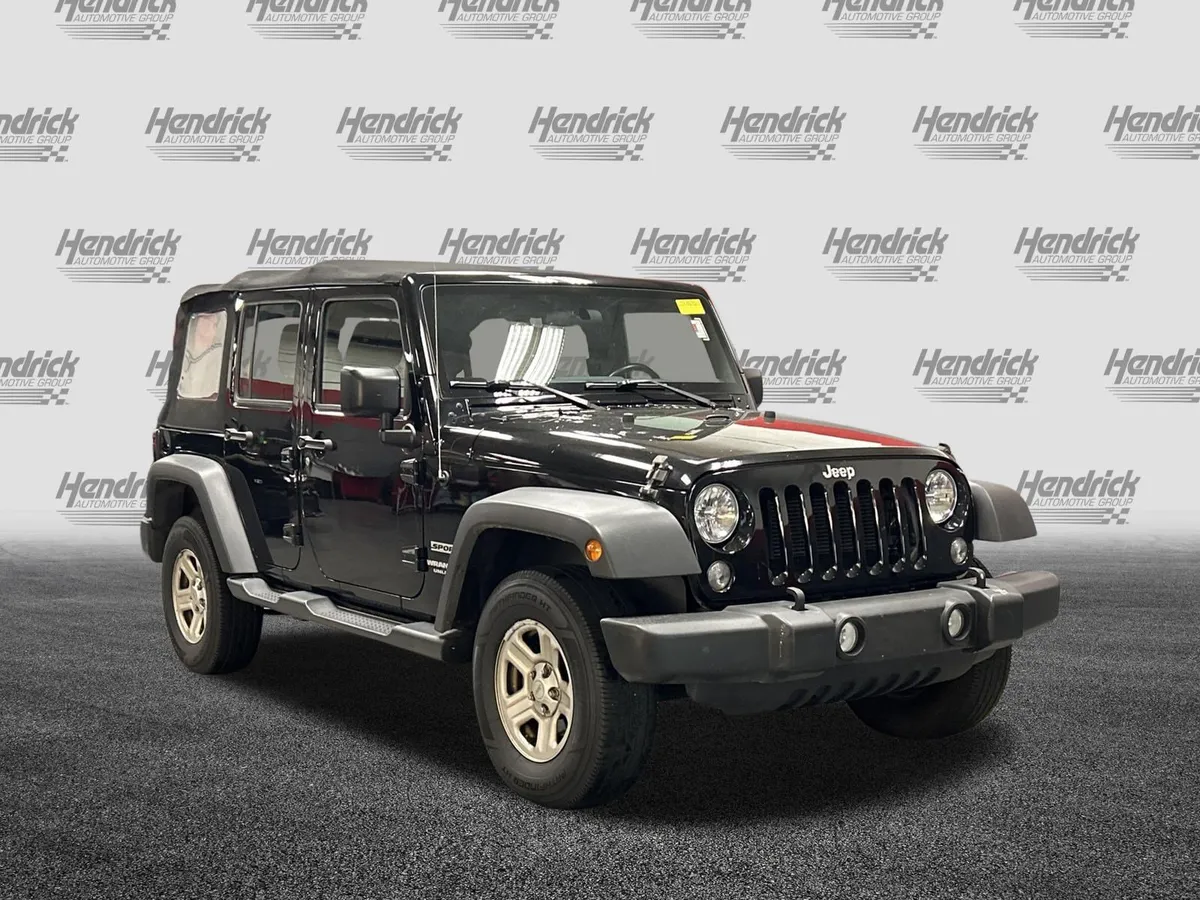 2017 Jeep Wrangler Unlimited Sport thumbnail 2