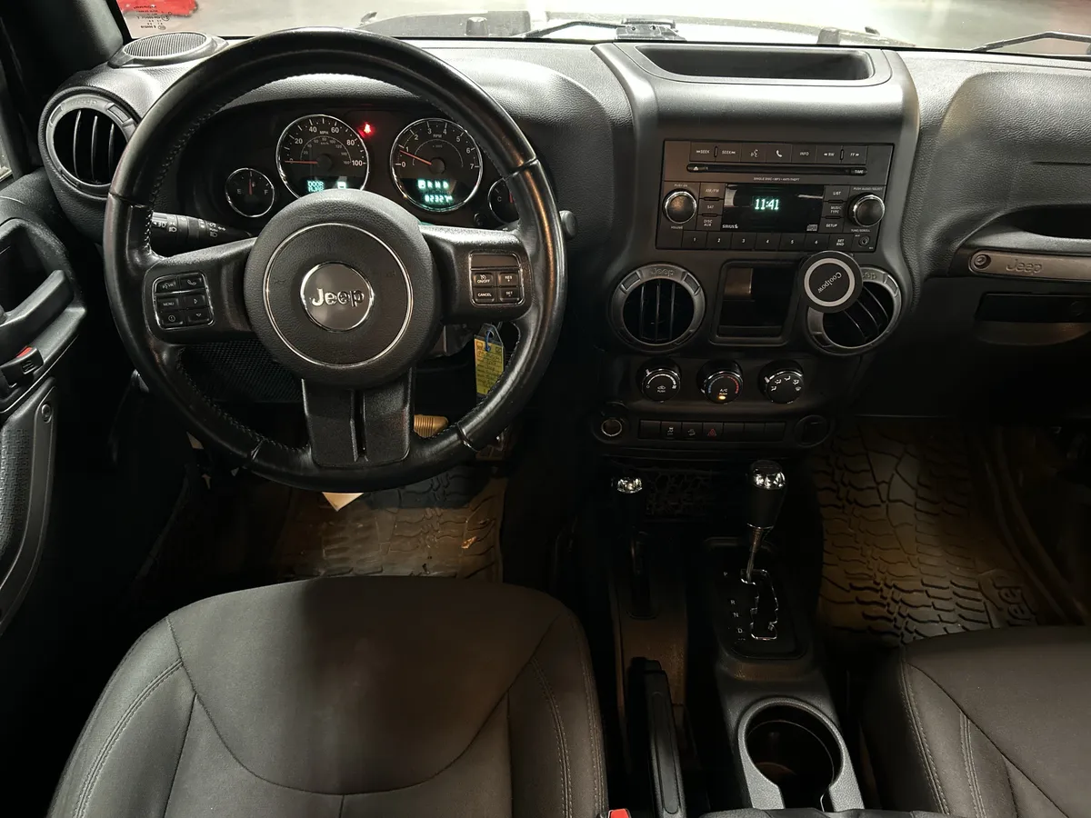 2017 Jeep Wrangler Unlimited Sport thumbnail 8