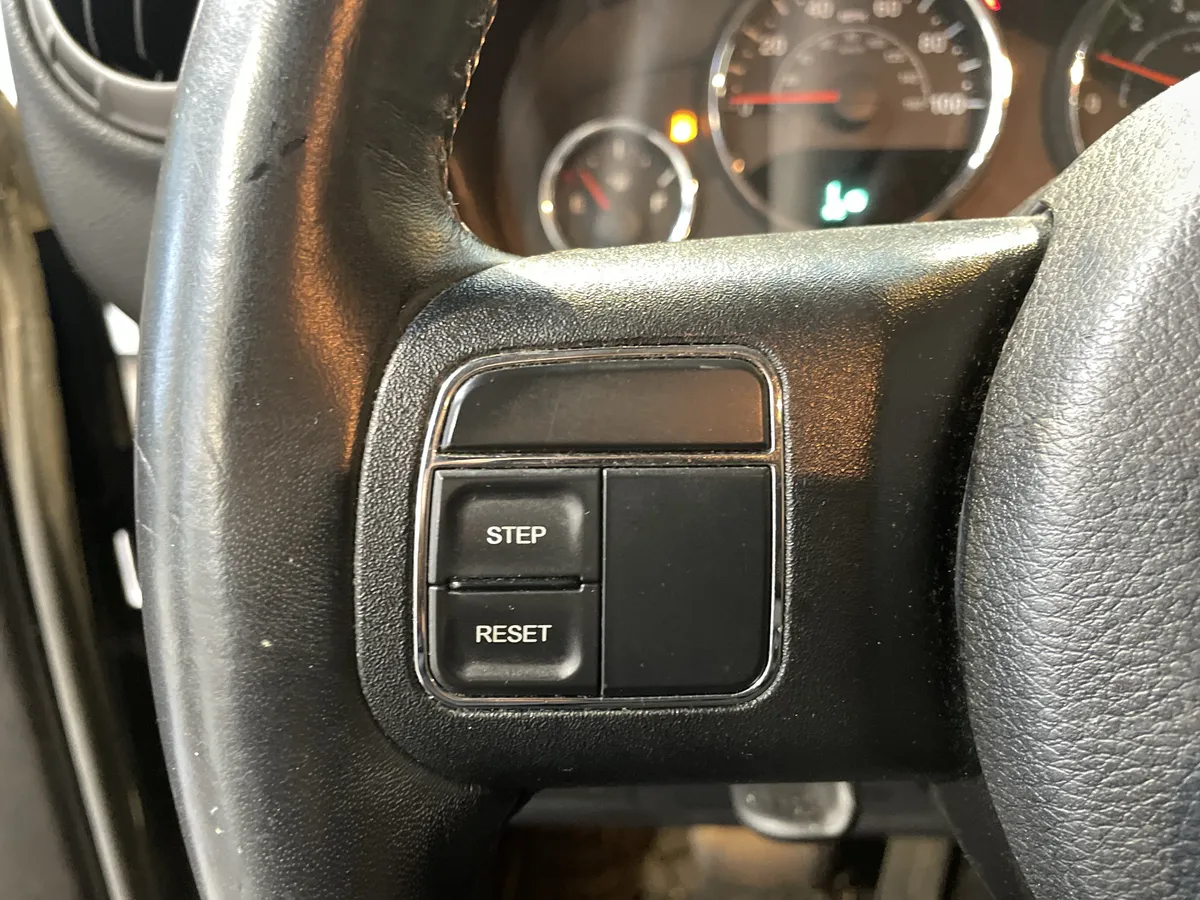 2017 Jeep Wrangler Unlimited Sport thumbnail 19