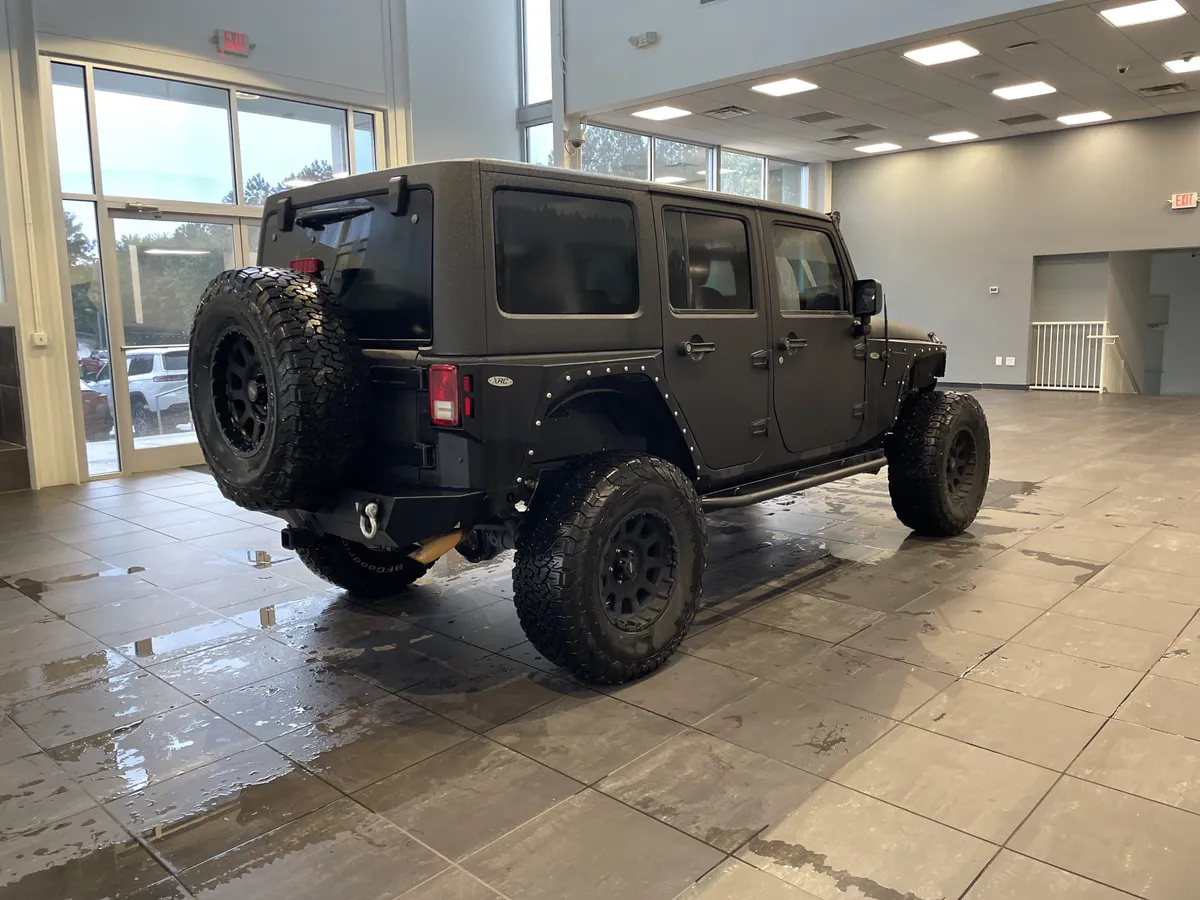 2017 Jeep Wrangler Unlimited Sport thumbnail 9