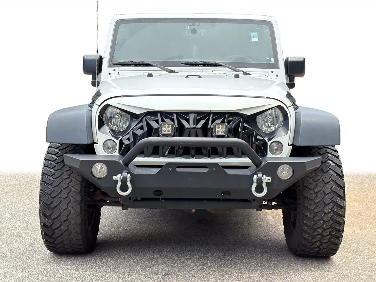 2017 Jeep Wrangler Unlimited Sport thumbnail 21
