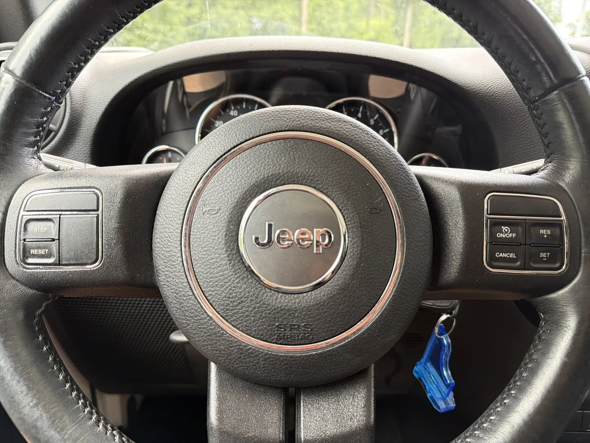 2017 Jeep Wrangler Unlimited Sport thumbnail 8