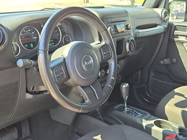 2017 Jeep Wrangler Unlimited Sport thumbnail 15