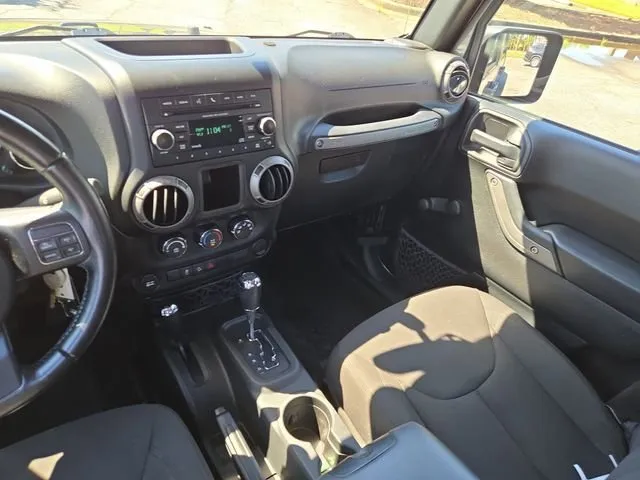 2017 Jeep Wrangler Unlimited Sport thumbnail 19