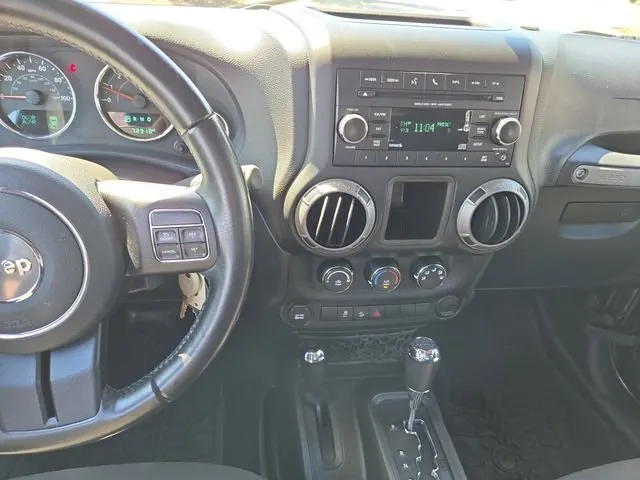 2017 Jeep Wrangler Unlimited Sport thumbnail 20