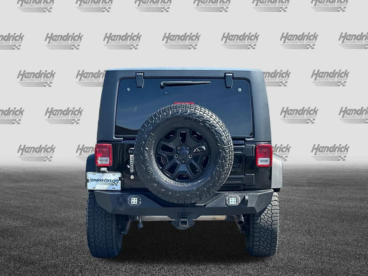 2017 Jeep Wrangler Willys Wheeler thumbnail 5