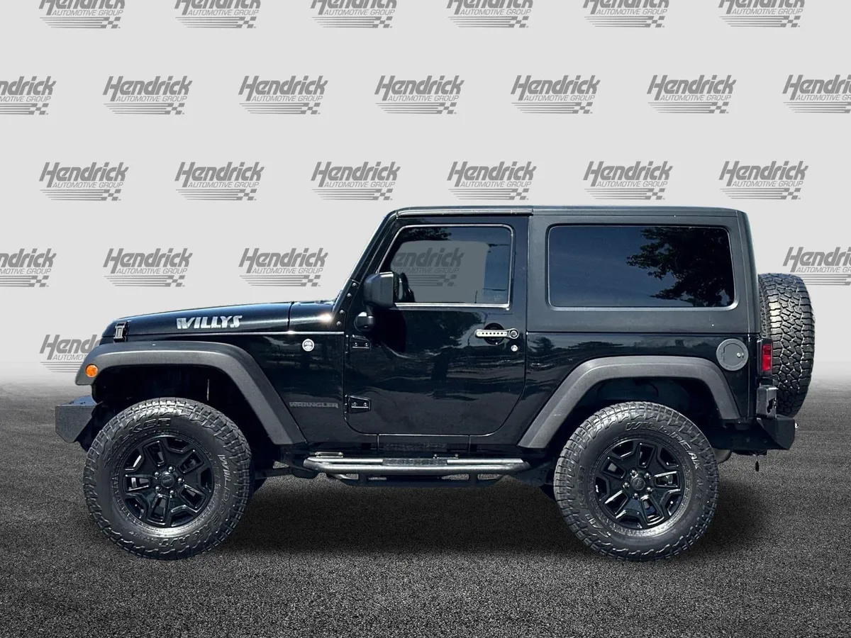 2017 Jeep Wrangler Willys Wheeler thumbnail 7