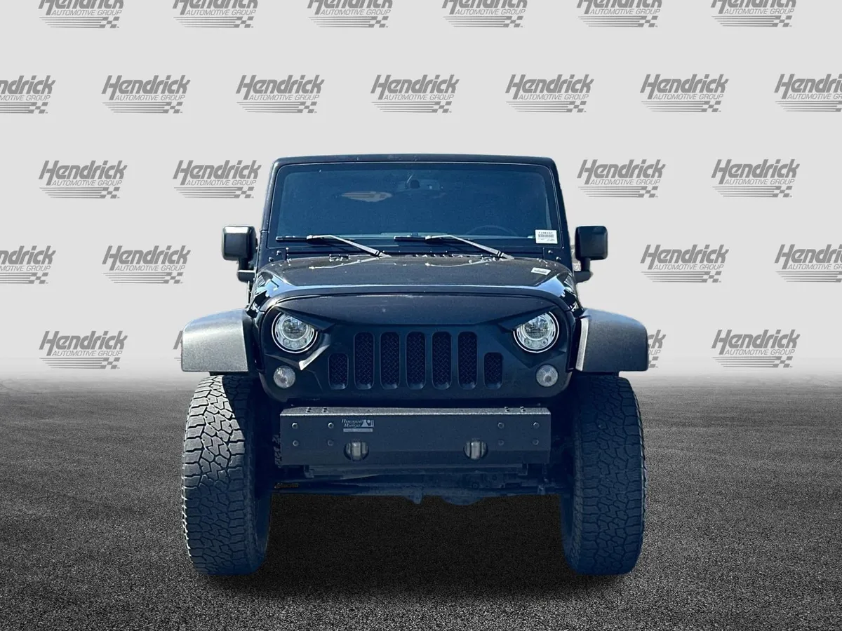 2017 Jeep Wrangler Willys Wheeler thumbnail 9