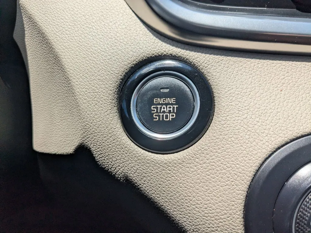 2017 Kia Sorento EX thumbnail 18