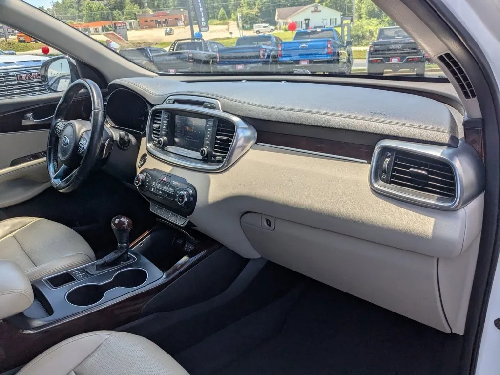 2017 Kia Sorento EX thumbnail 26