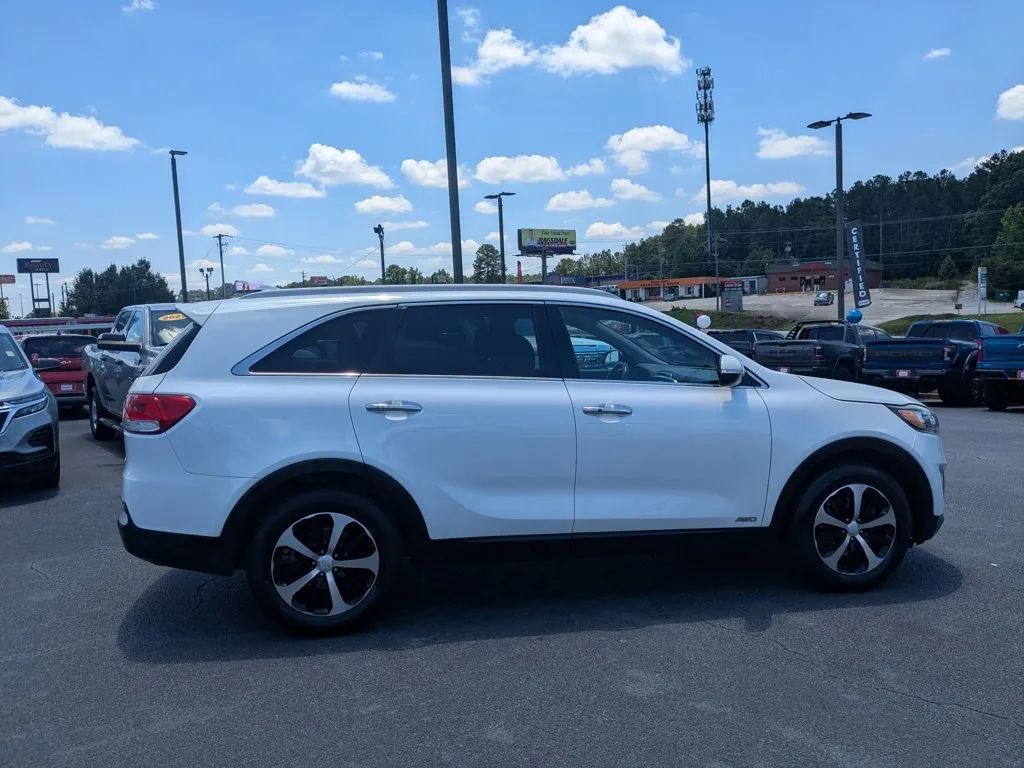 2017 Kia Sorento EX thumbnail 4