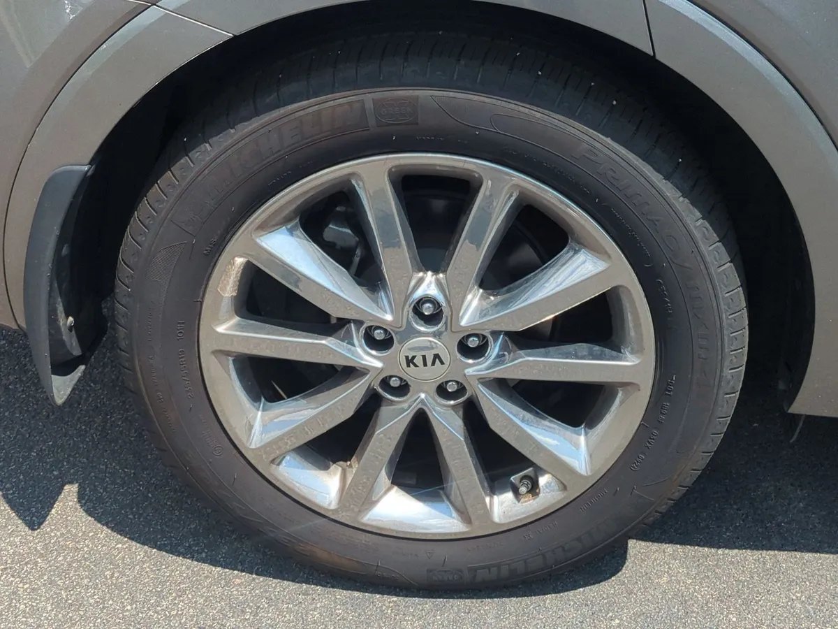 2017 Kia Sorento SXL V6 thumbnail 12