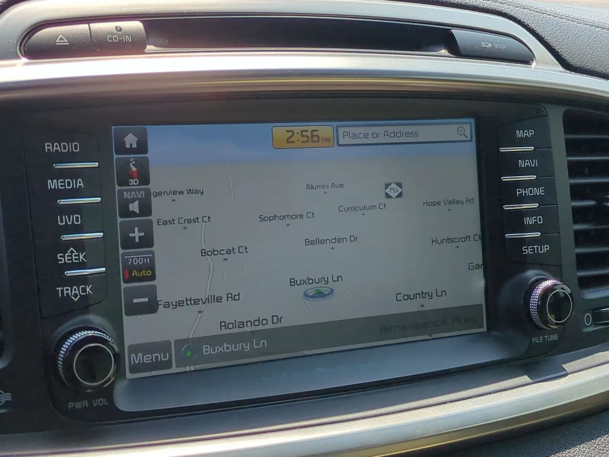 2017 Kia Sorento SXL V6 thumbnail 23