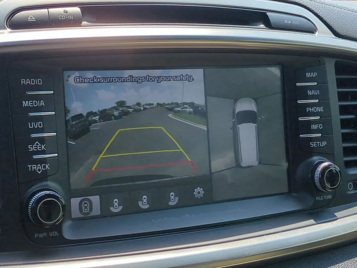 2017 Kia Sorento SXL V6 thumbnail 24