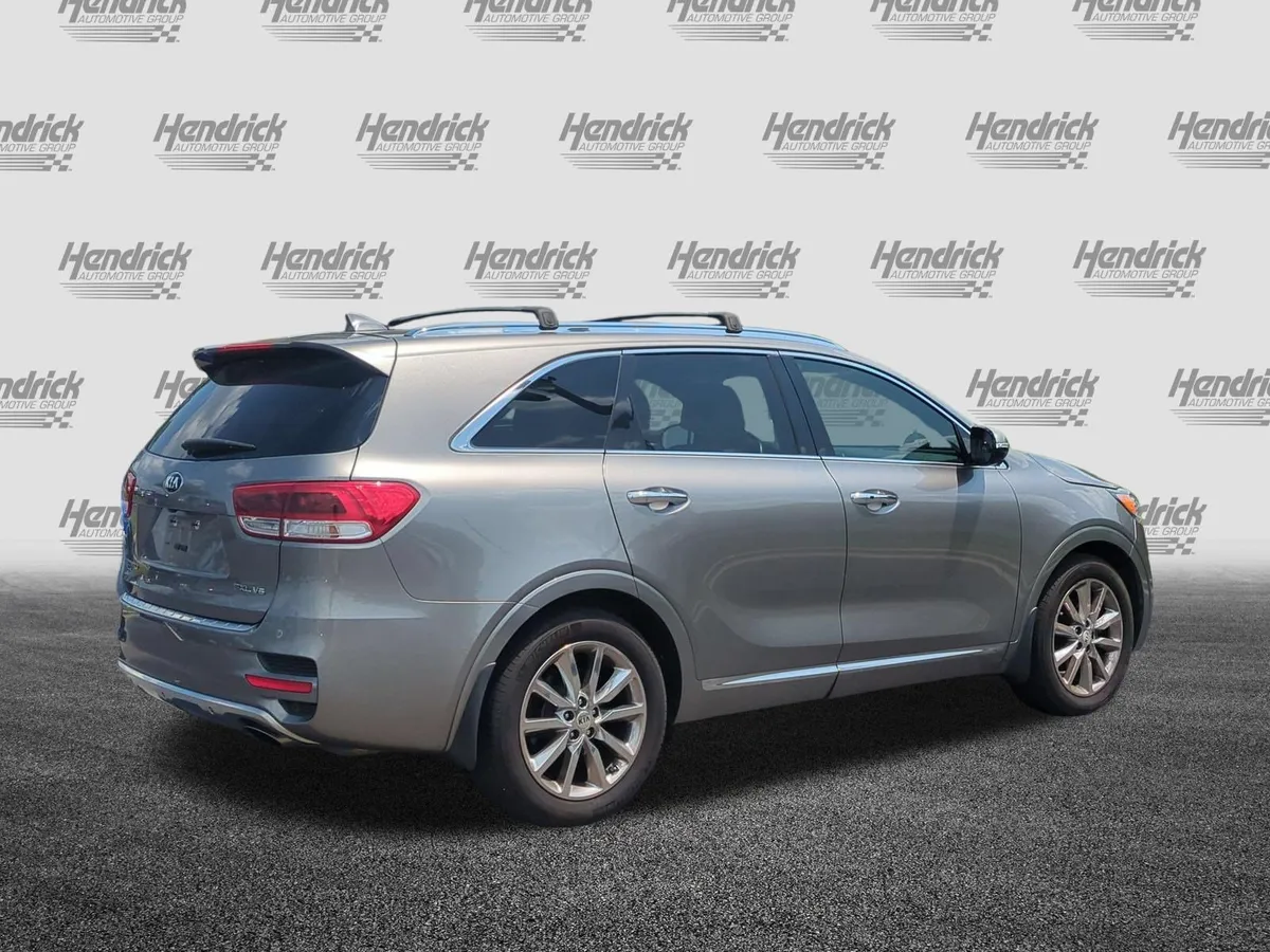 2017 Kia Sorento SXL V6 thumbnail 9