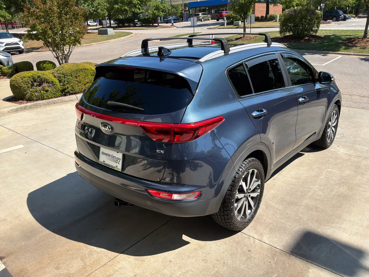 2017 Kia Sportage EX thumbnail 10
