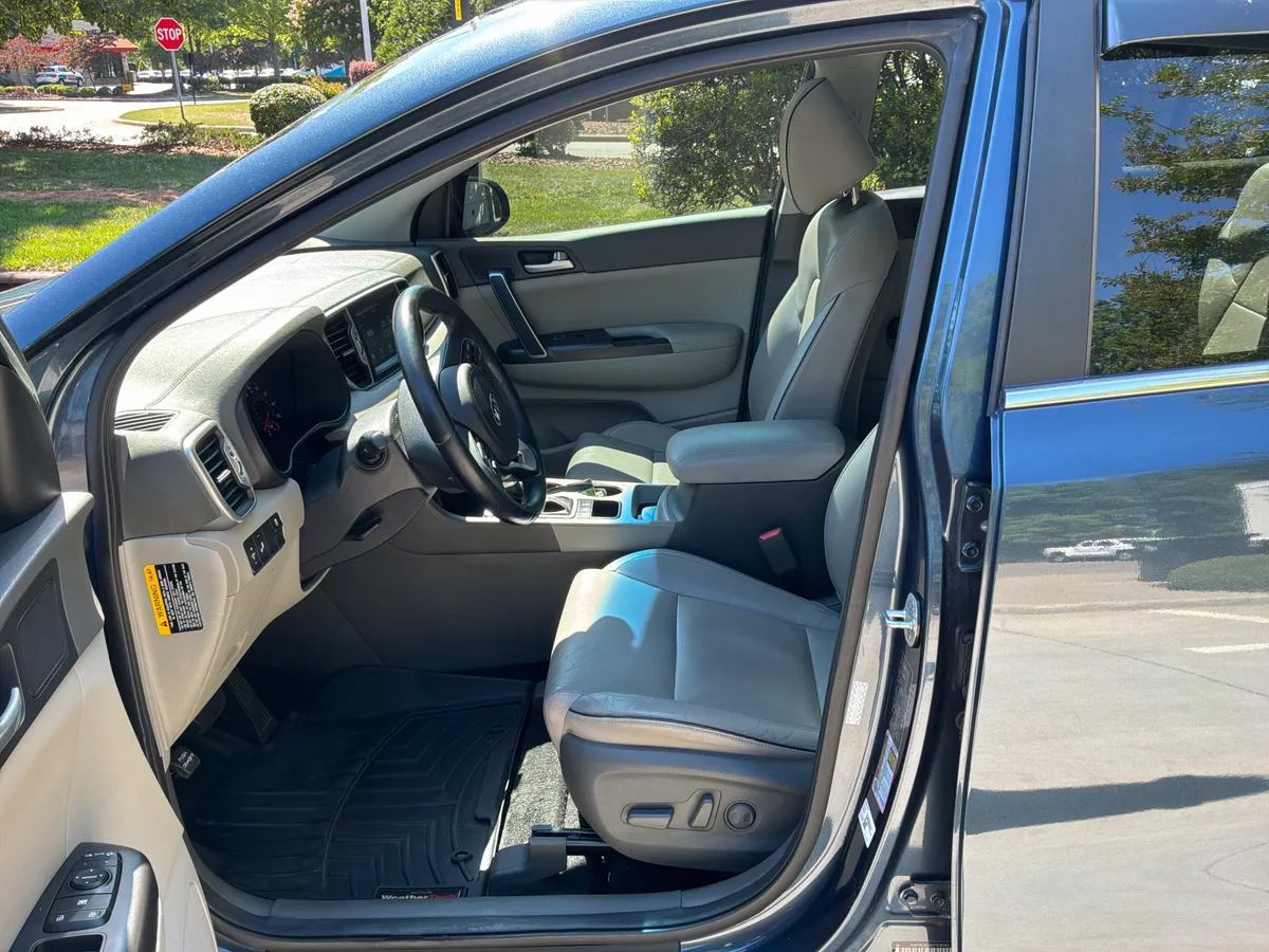 2017 Kia Sportage EX thumbnail 16