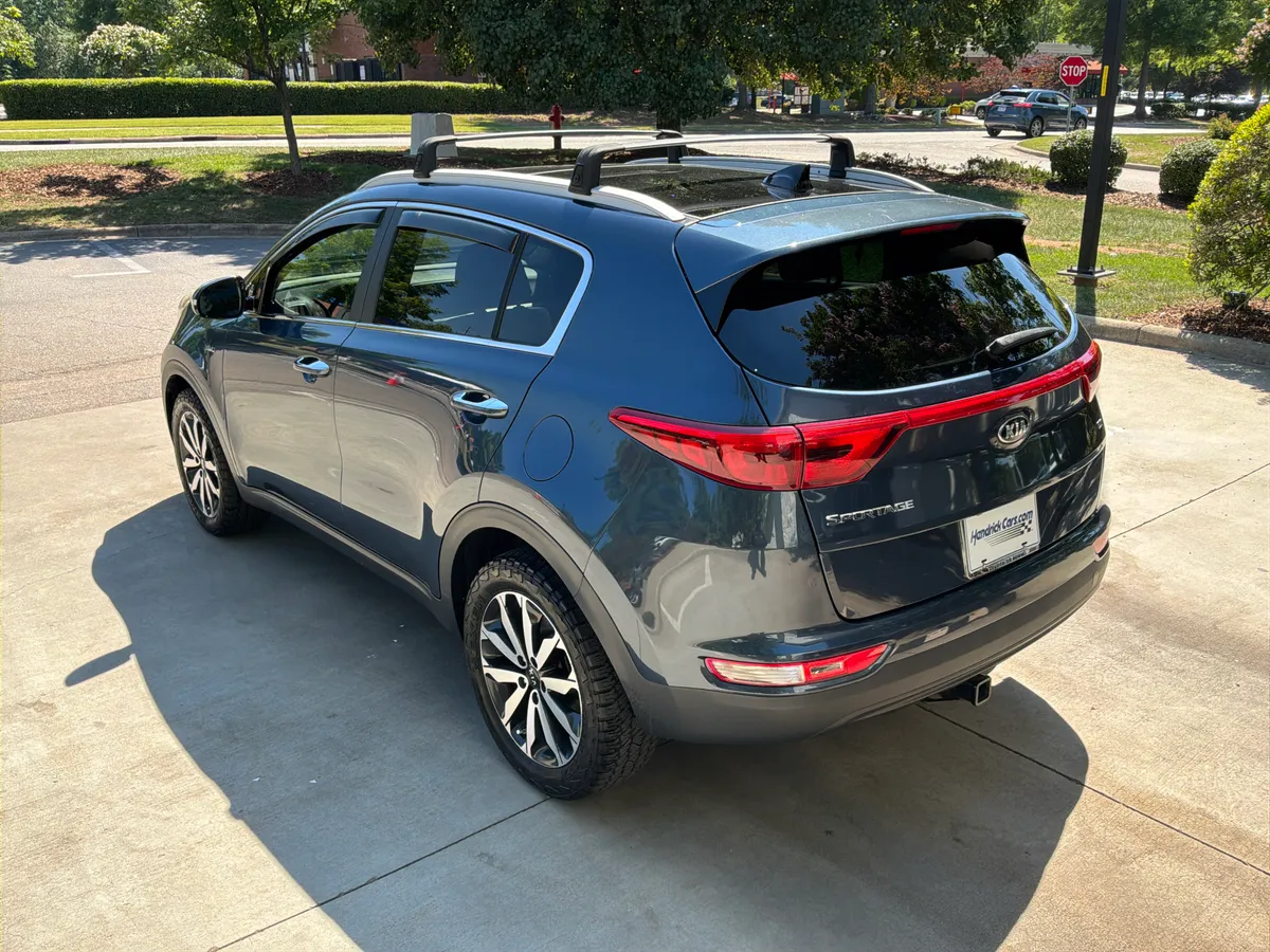 2017 Kia Sportage EX thumbnail 8