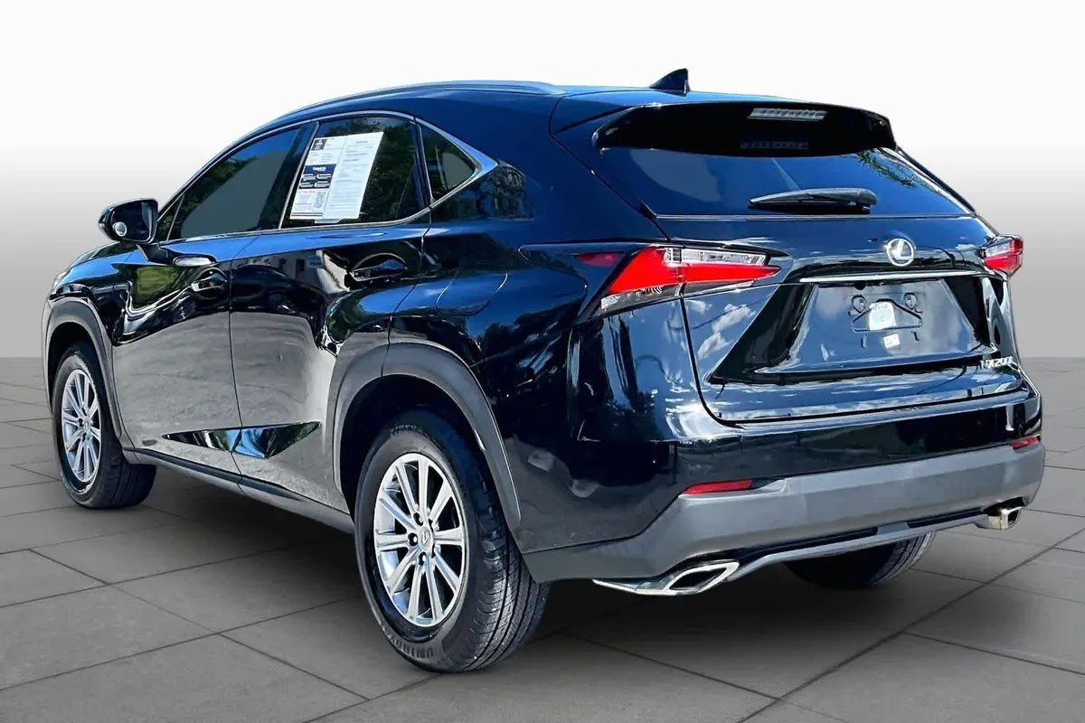2017 Lexus NX Turbo thumbnail 12
