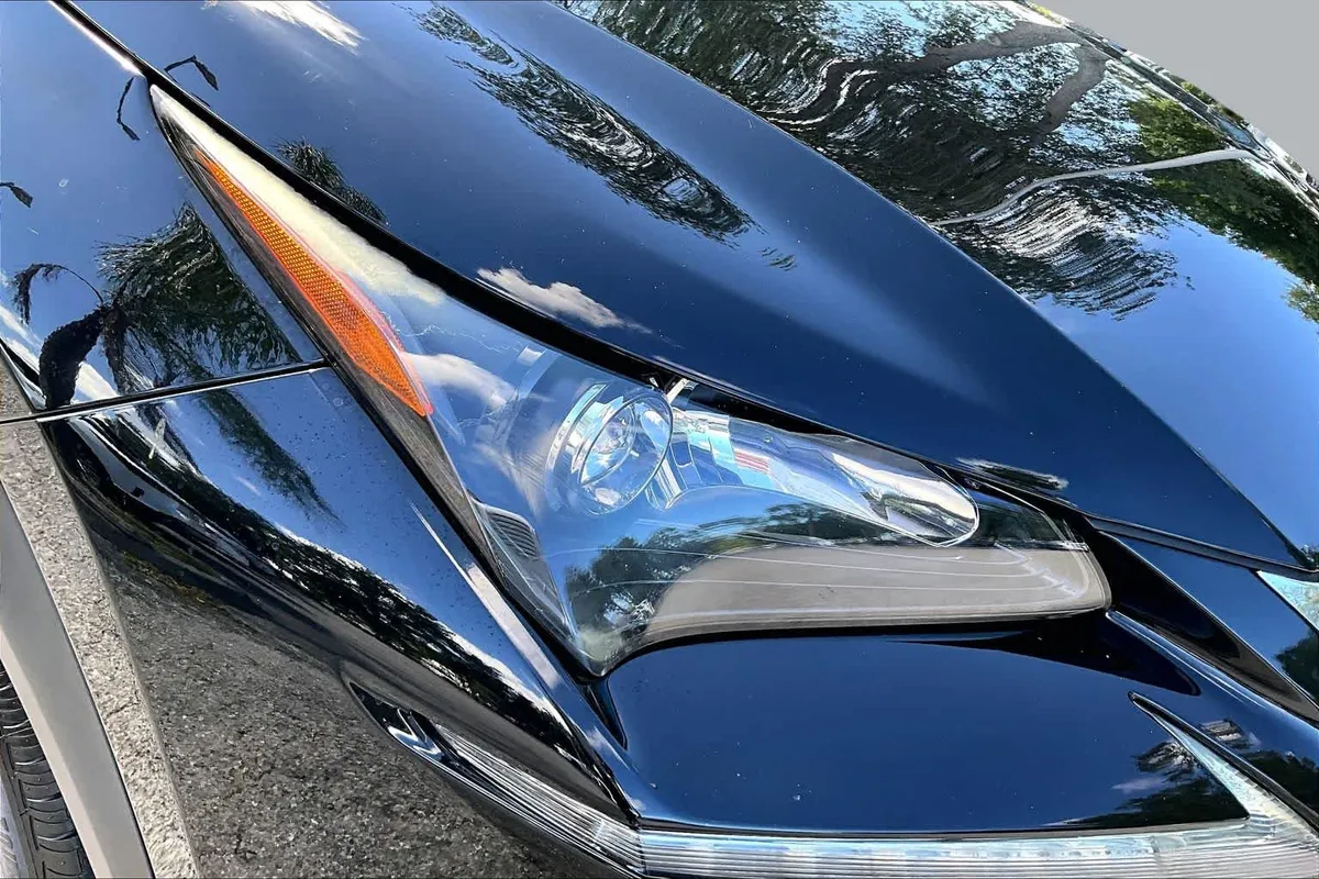 2017 Lexus NX Turbo thumbnail 28