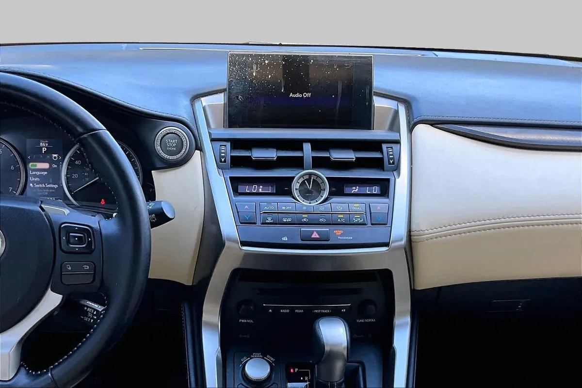 2017 Lexus NX Turbo thumbnail 7