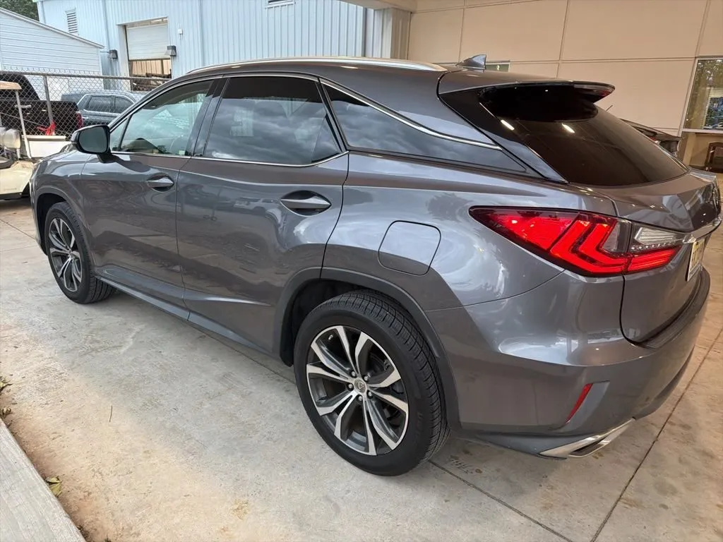2017 Lexus RX 350 thumbnail 2