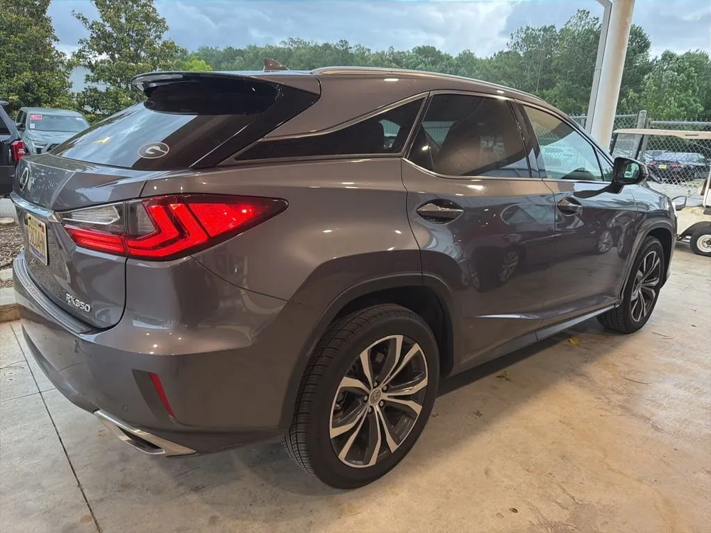 2017 Lexus RX 350 thumbnail 3