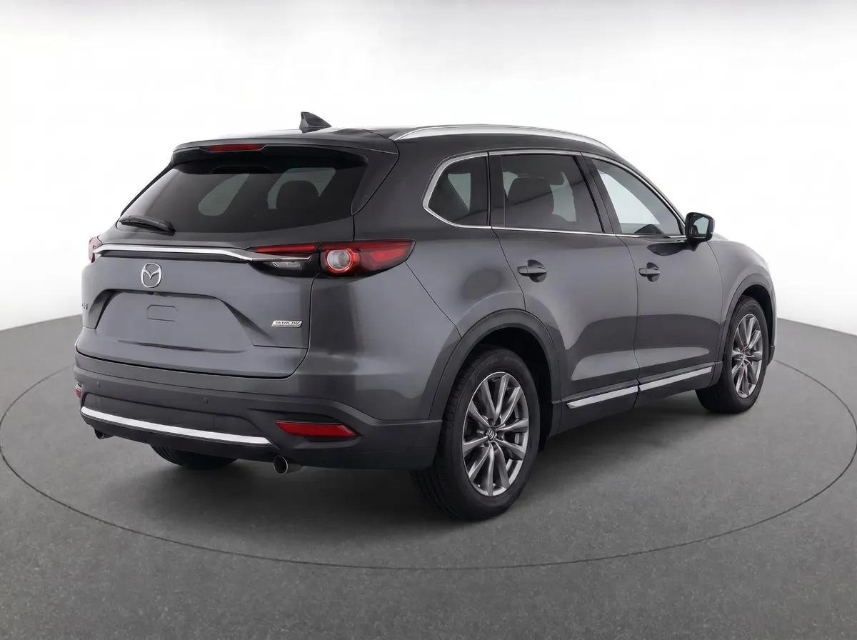 2017 Mazda CX-9 Grand Touring thumbnail 4