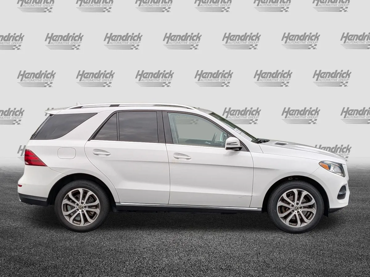 2017 Mercedes-Benz GLE 350 thumbnail 10