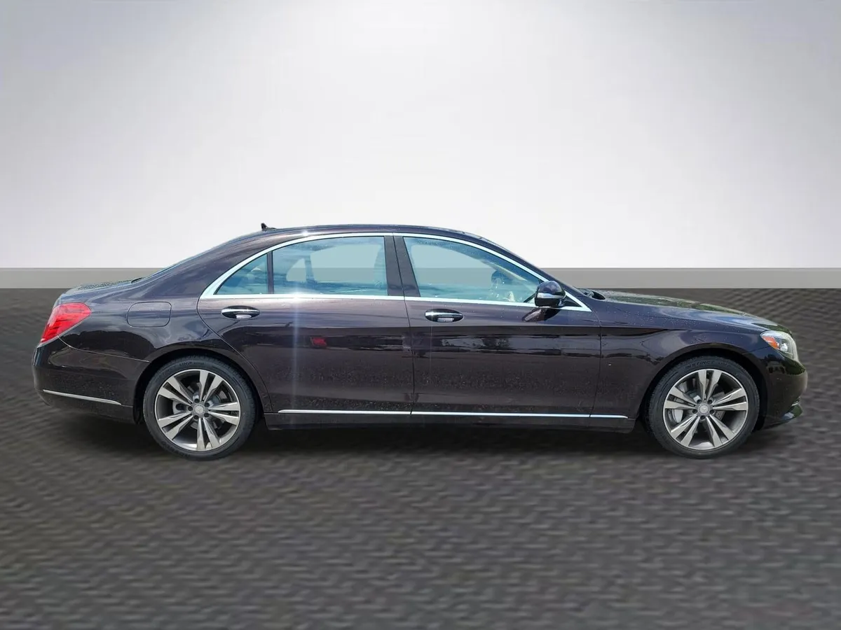 2017 Mercedes-Benz S-Class S 550 4MATIC thumbnail 4
