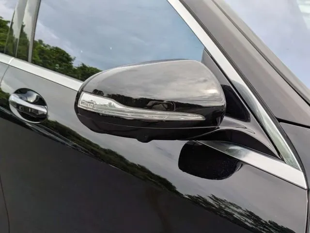2017 Mercedes-Benz S-Class S 550 thumbnail 12