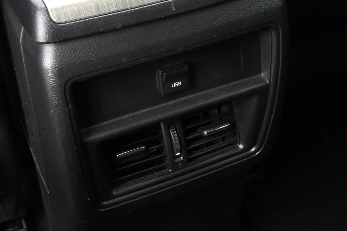 2017 Nissan Murano SV Premium Plus AWD thumbnail 27